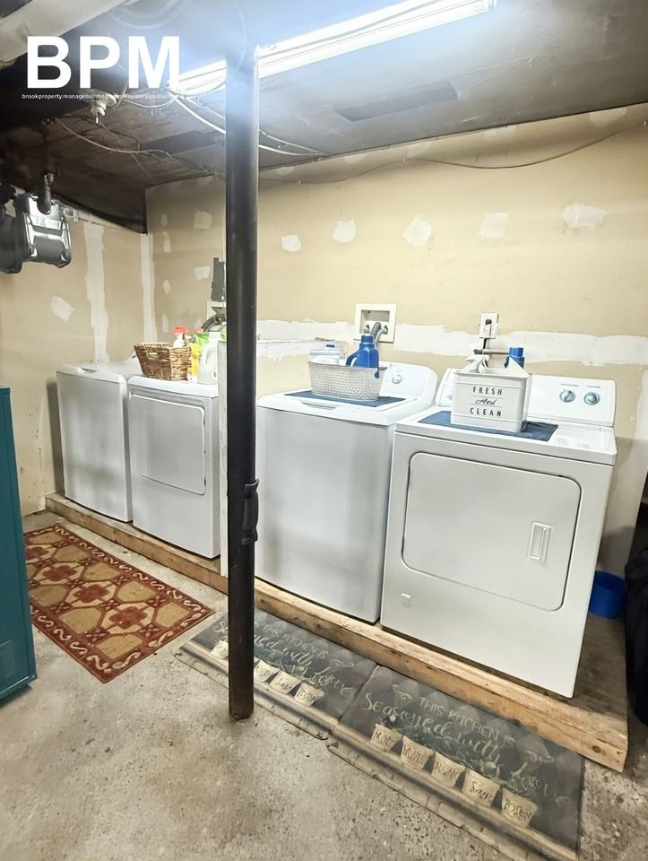 949 Adams St - Photo 7 of 7