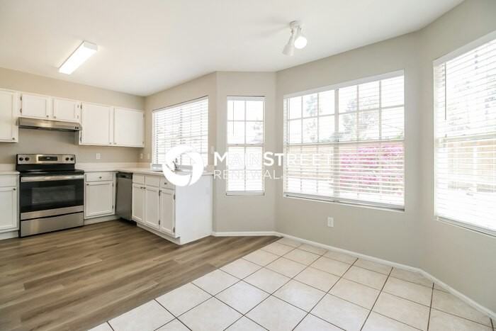 4325 E Muirwood Dr - Photo 7 of 17