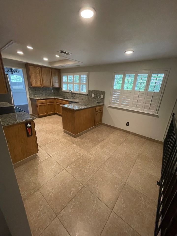 791 Arbor Oaks Dr #NA - Photo 5 of 18