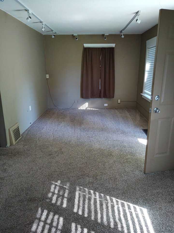 2110 W Cleveland Ave #NA - Photo 3 of 6