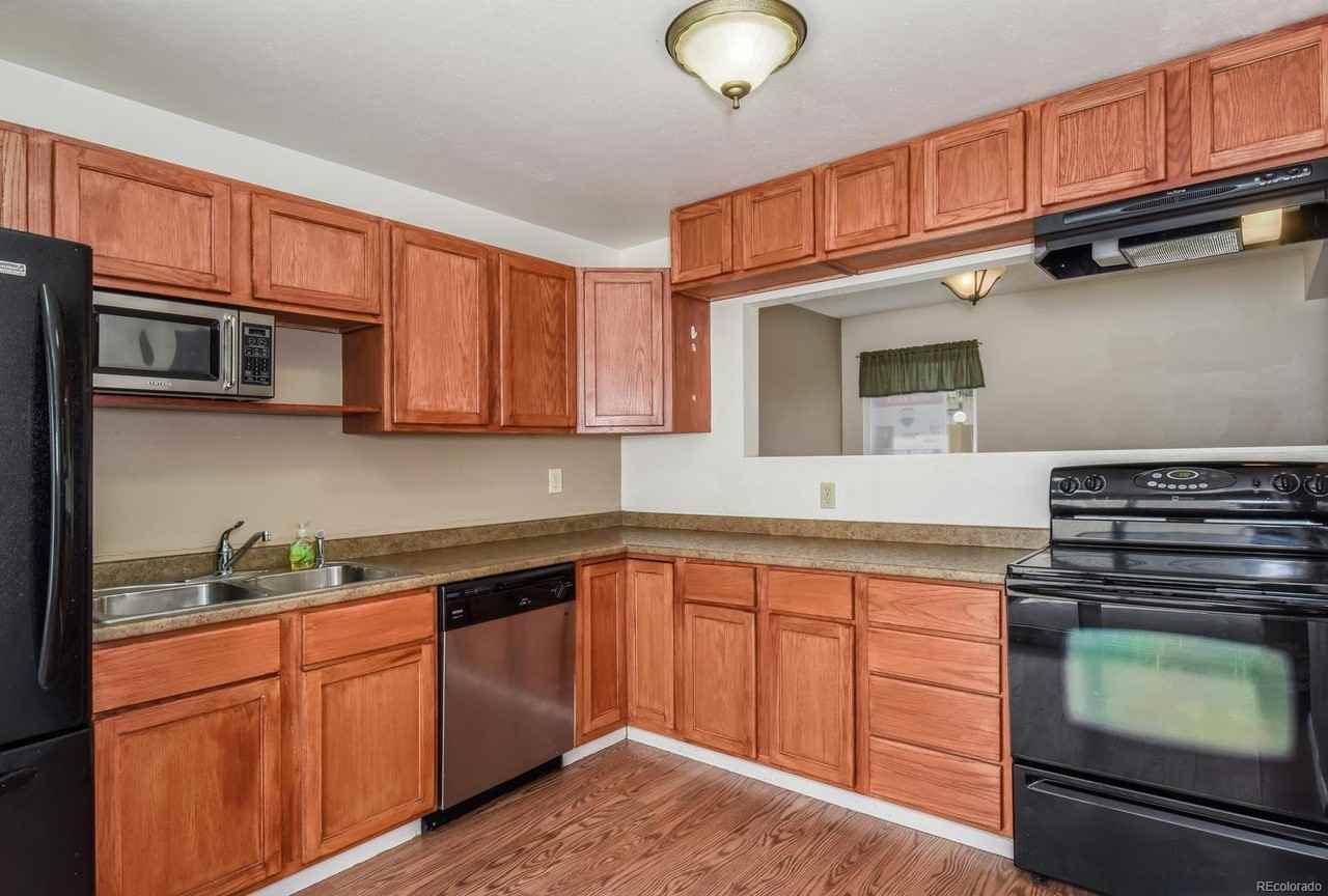 9258 W Utah Ave #NA - Photo 2 of 11