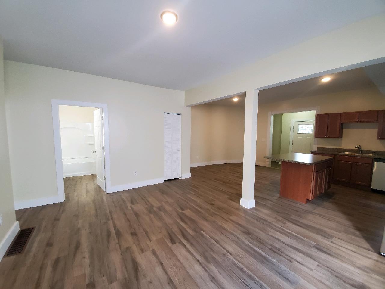 28 Syracuse St #1 - Photo 3 of 8