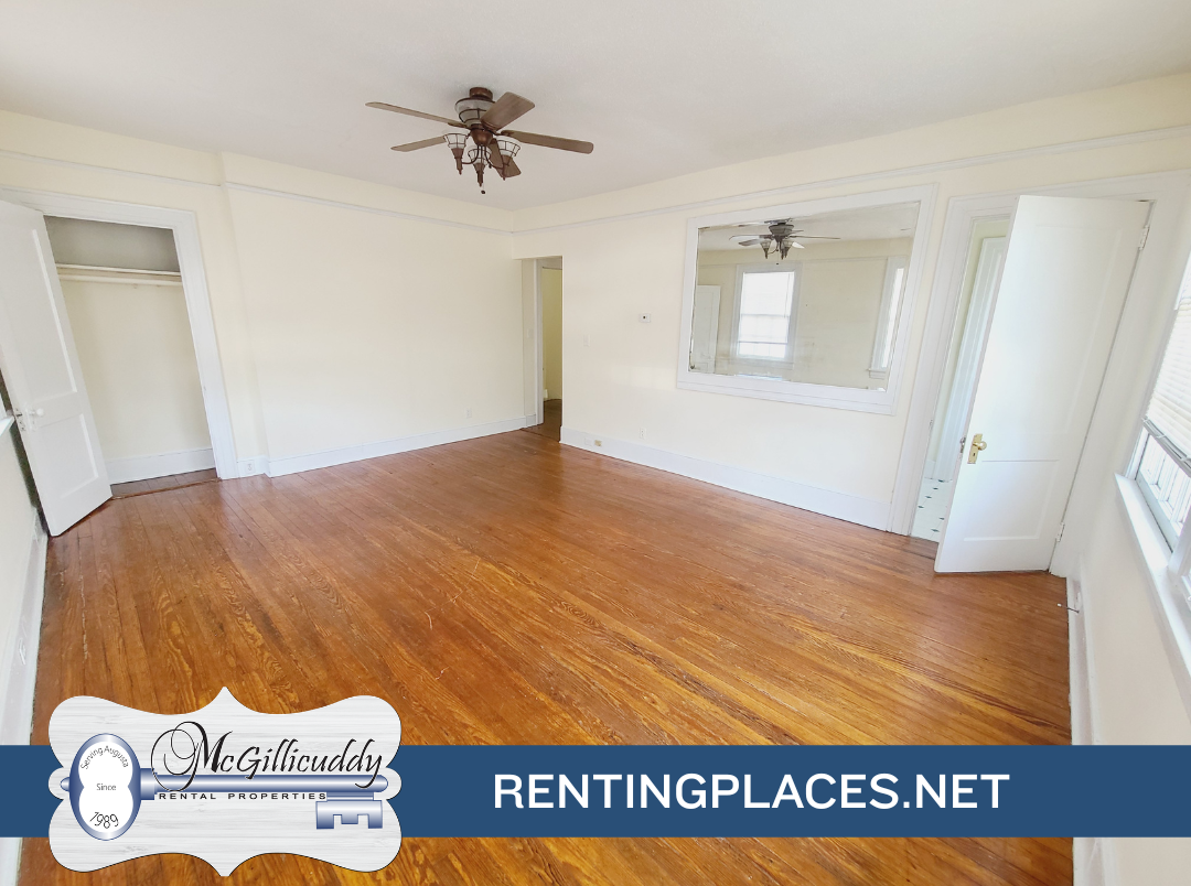 2097 Heckle St #B - Photo 6 of 11