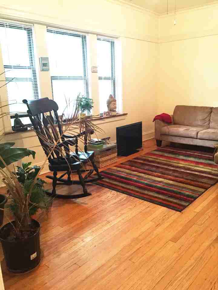 3502 3502 08 W. Grace St. #3508-2 - Photo 2 of 8