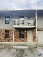 featured image of 902 Palmer Dr #10