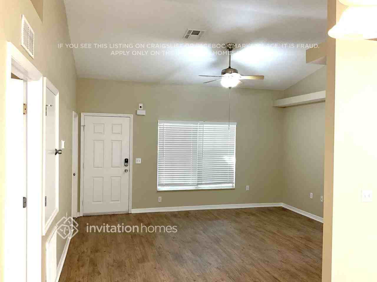 11757 Lynn Brook Cir - Photo 2 of 11