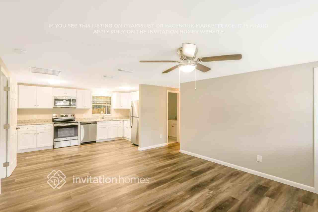 210 Paka Ct - Photo 7 of 31