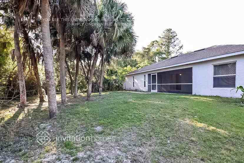 6915 Glacier Ave - Photo 2 of 4