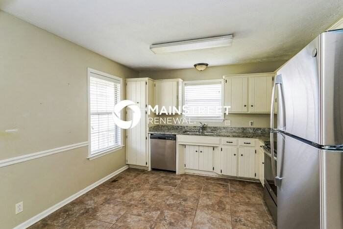 1921 Treeview Ct - Photo 7 of 16