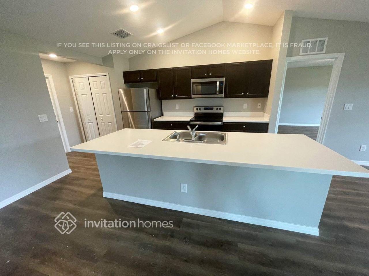 1067 Paraclete Rd - Photo 4 of 13