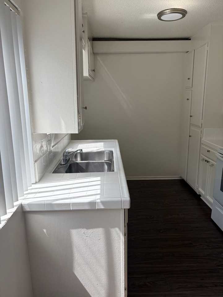 Cohasset - Photo 4 of 30