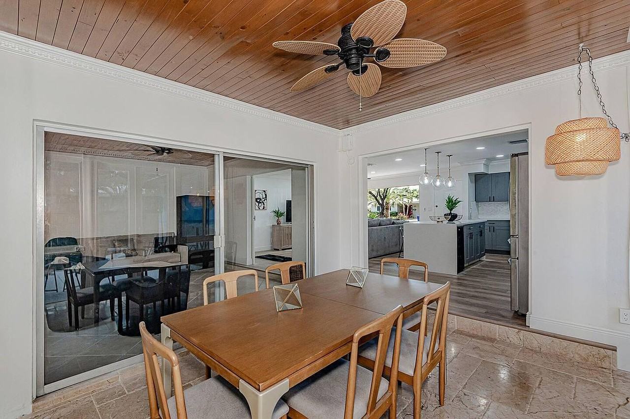 2585 Se 4th St - Photo 6 of 11