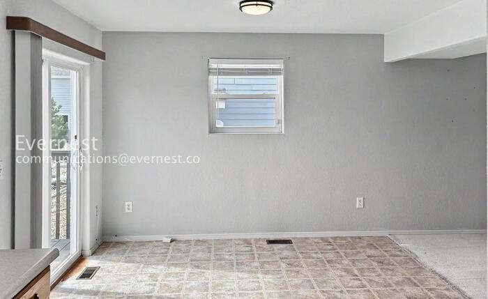451 Stardust Ct - Photo 3 of 49