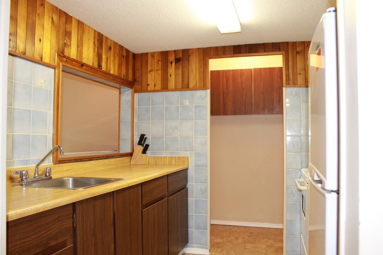 Parklane Apartments - Photo 7 of 13