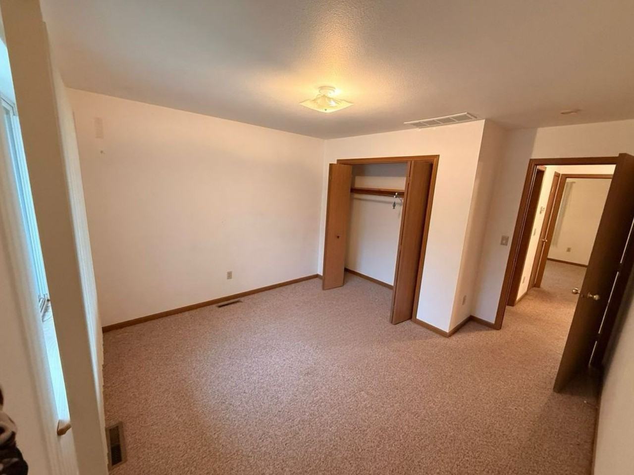 6429 Ryland Ave - Photo 7 of 8