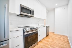 featured image of 6101 Av De Monkland