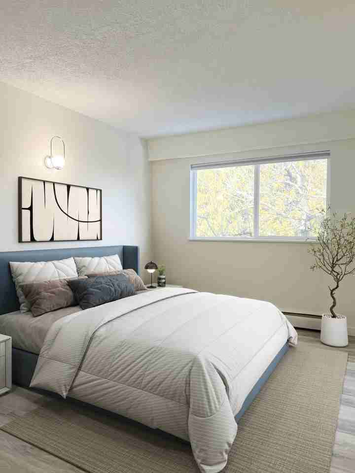 Lake Trail Apartments - Photo 2 of 6