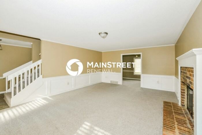 4090 Barnstable Cv - Photo 4 of 17