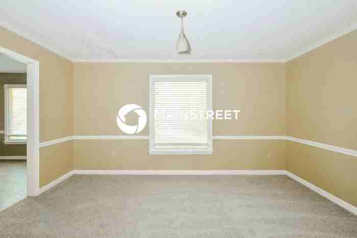 4090 Barnstable Cv - Photo 5 of 17