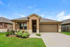 featured image of 1022 Modesto Dr