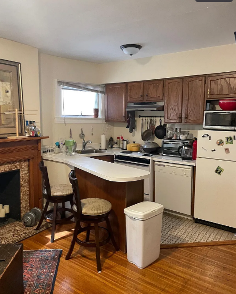 41 Cornell St - Photo 4 of 12