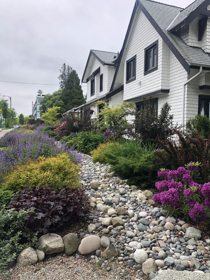 W 14th Ave & Arbutus St - Photo 5 of 29