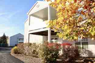 222 Summerhill Dr - Photo 1 of 1