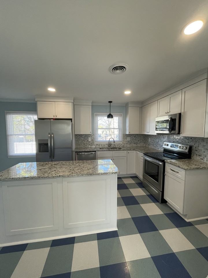 224 Stonewall Rd - Photo 2 of 19