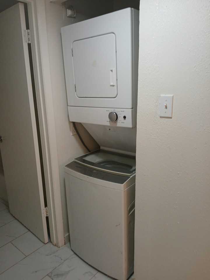 240 Indiana Ave #244A - Photo 7 of 13