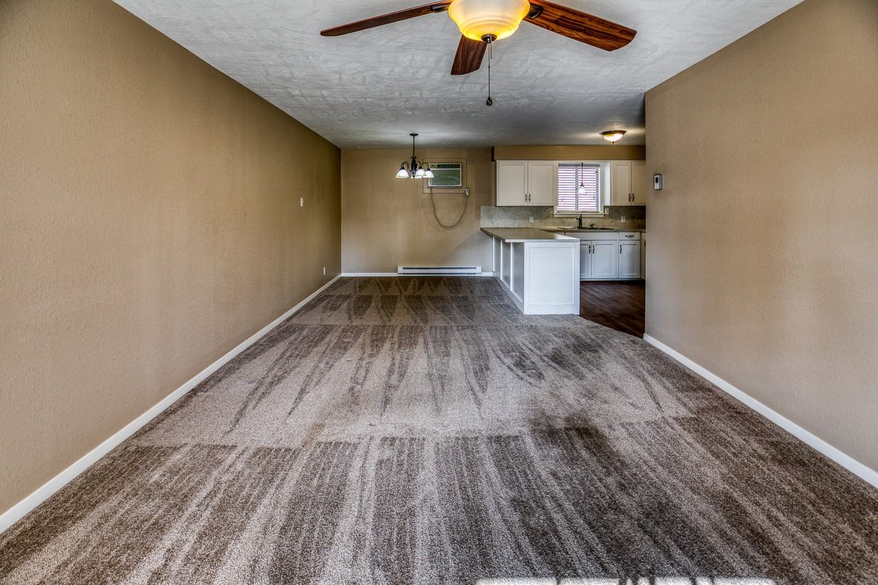 401 E Main St #5 - Photo 5 of 21