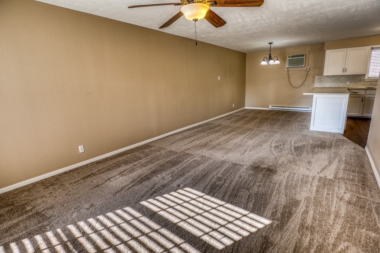 401 E Main St #5 - Photo 6 of 21