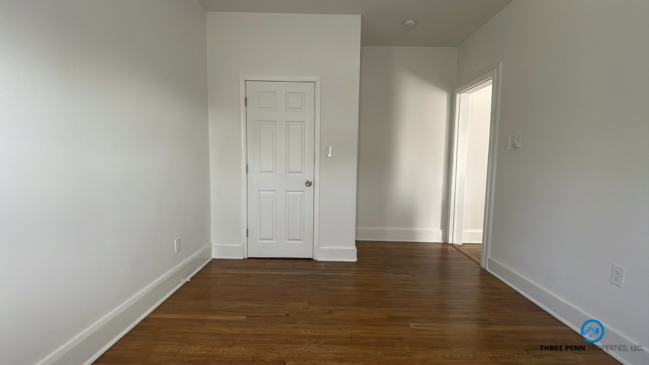 100 Broad St #B - Photo 7 of 19