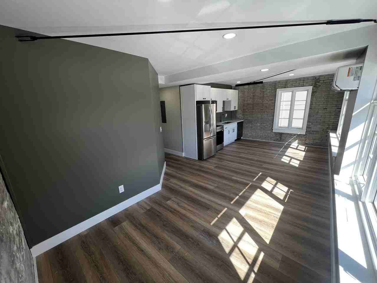 208 S Jackson St #202 - Photo 6 of 8