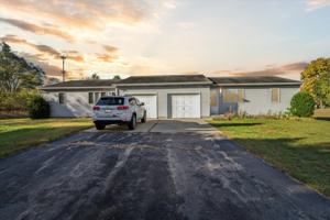 featured image of 3436 S East St