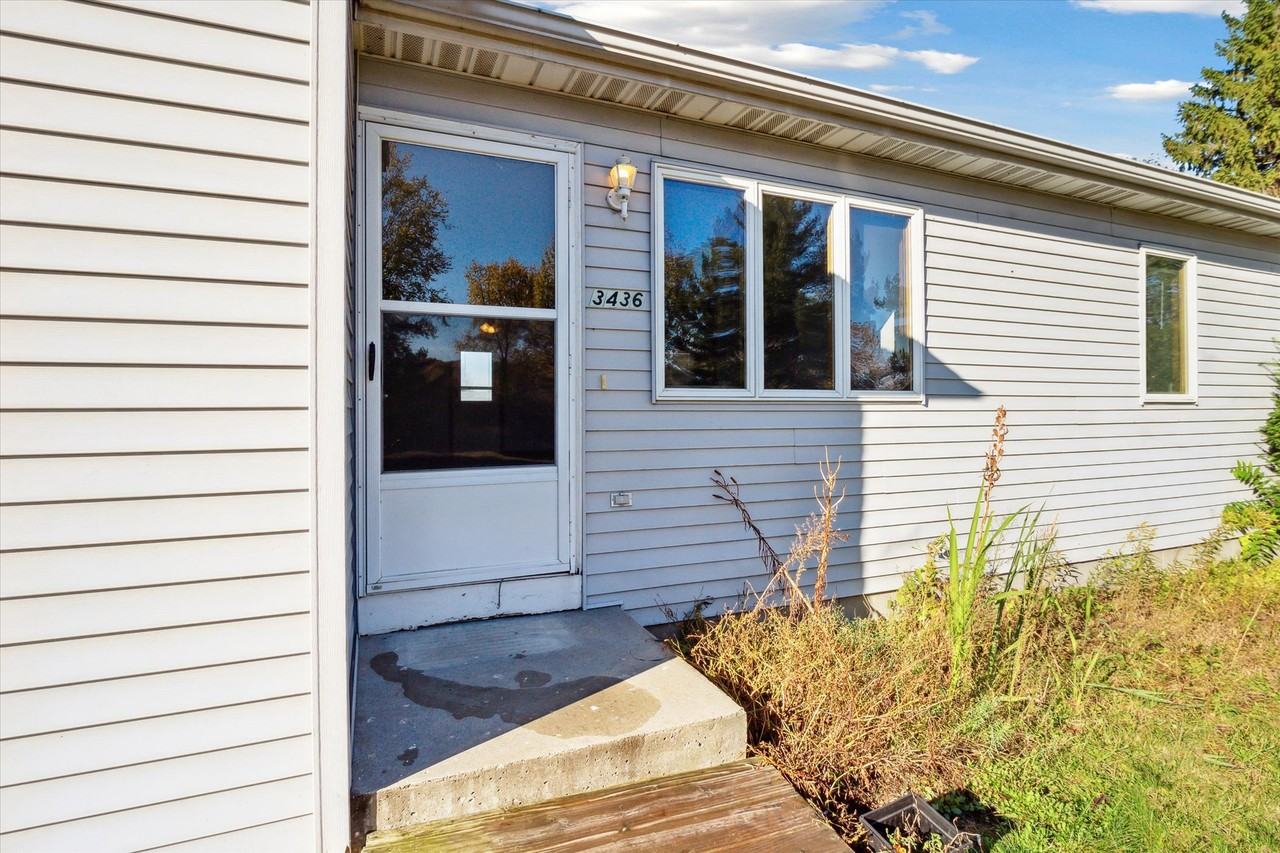 3436 S East St - Photo 2 of 5