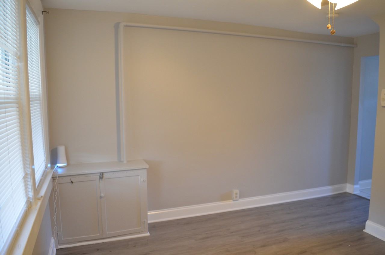 2705 Round Rd - Photo 2 of 24