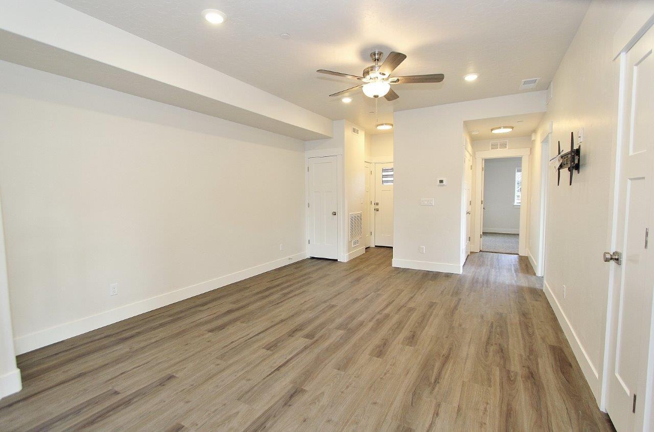 801 S Sub Station Rd #7 - Photo 2 of 23