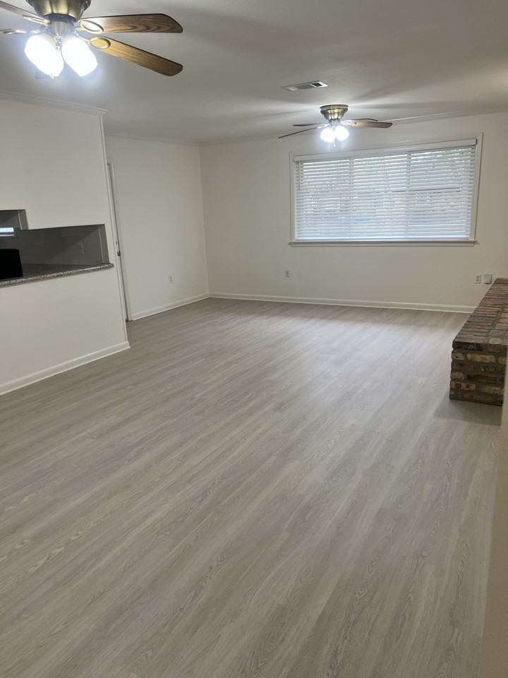 1756 Denver Dr - Photo 6 of 21