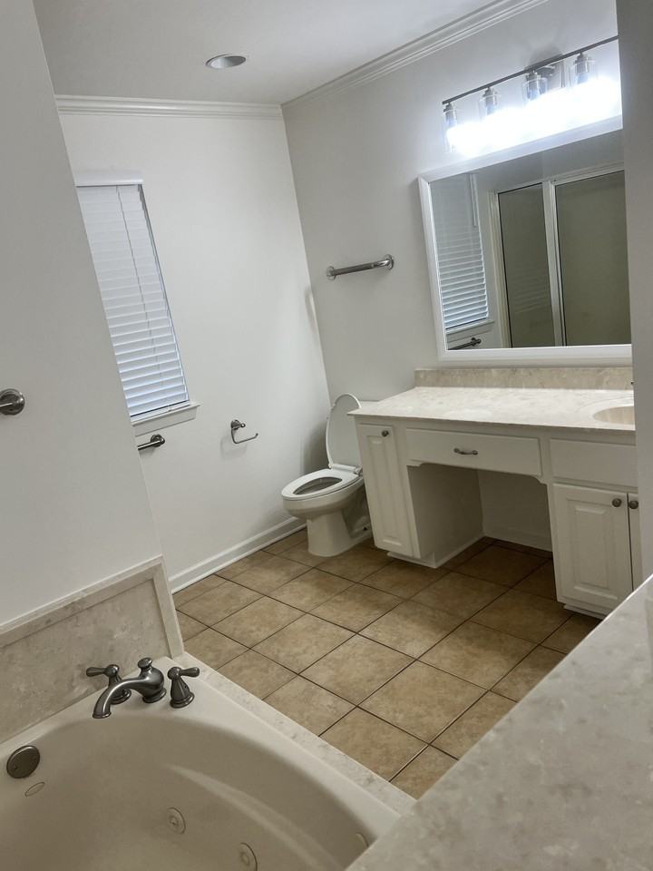 1756 Denver Dr - Photo 7 of 21