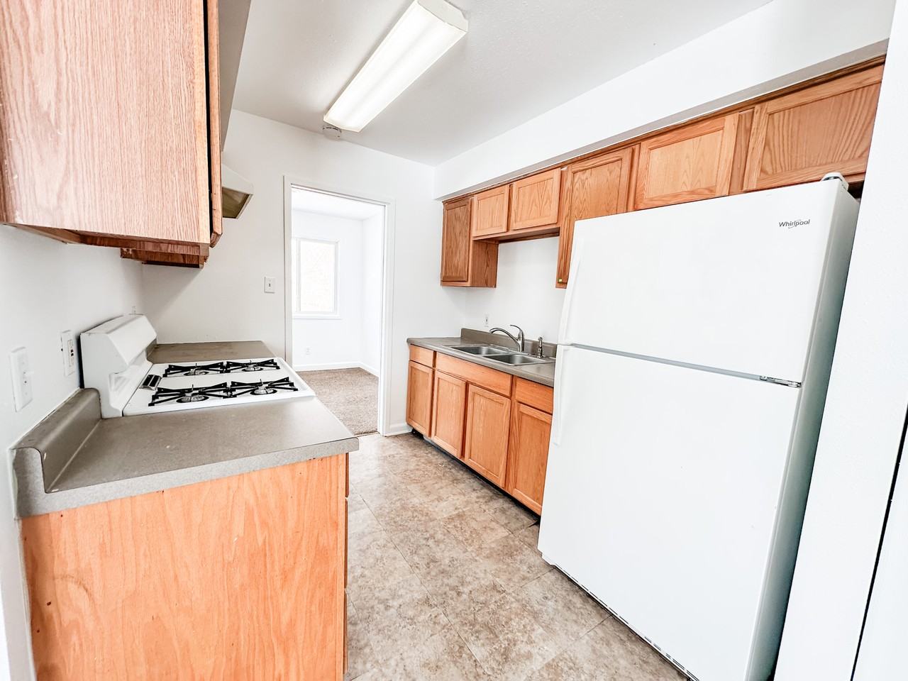 41026 Gunter Ct - Photo 4 of 14