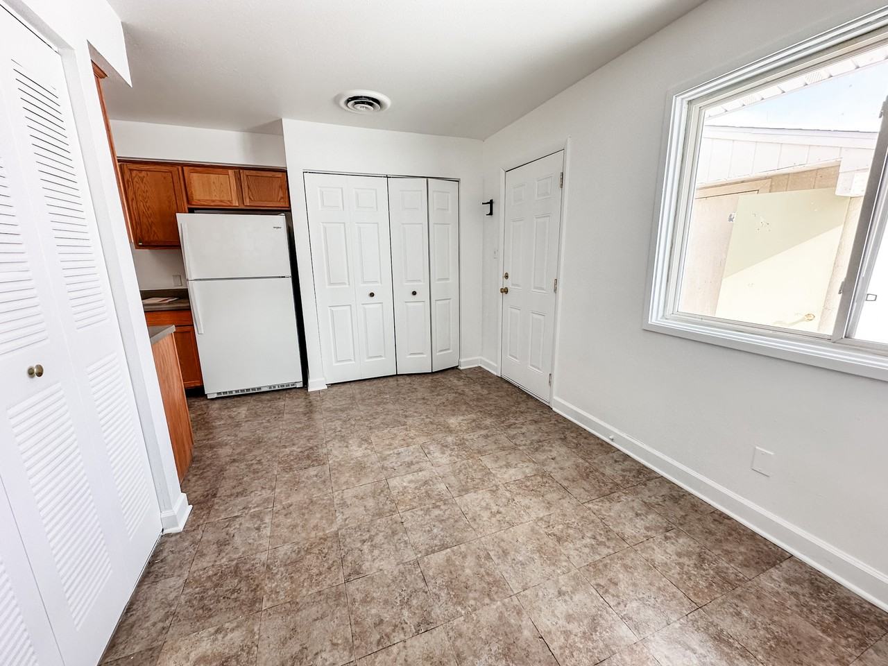 41026 Gunter Ct - Photo 7 of 14