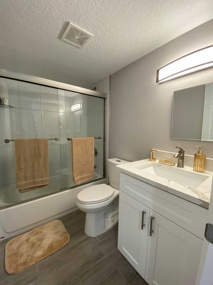 1600 8th St #205 - Photo 6 of 14