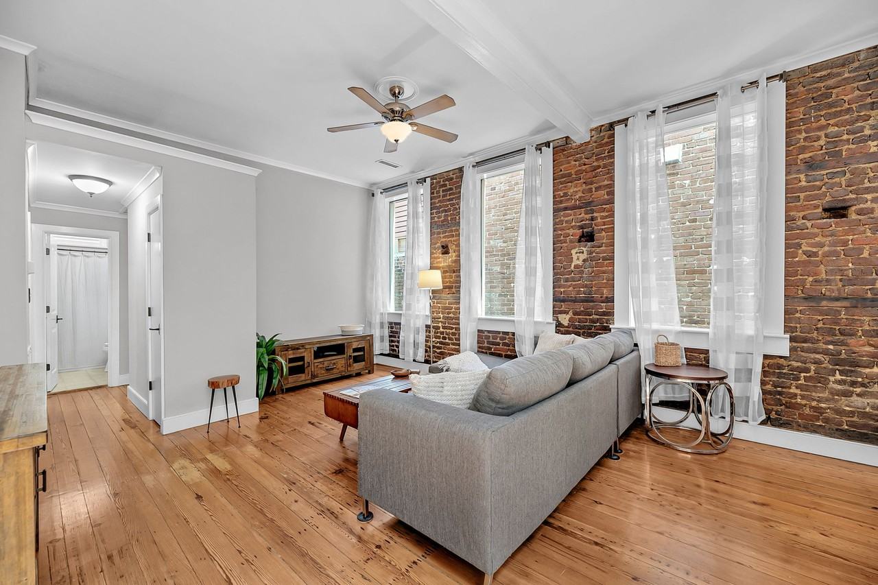 278 King St #1 - Photo 2 of 14