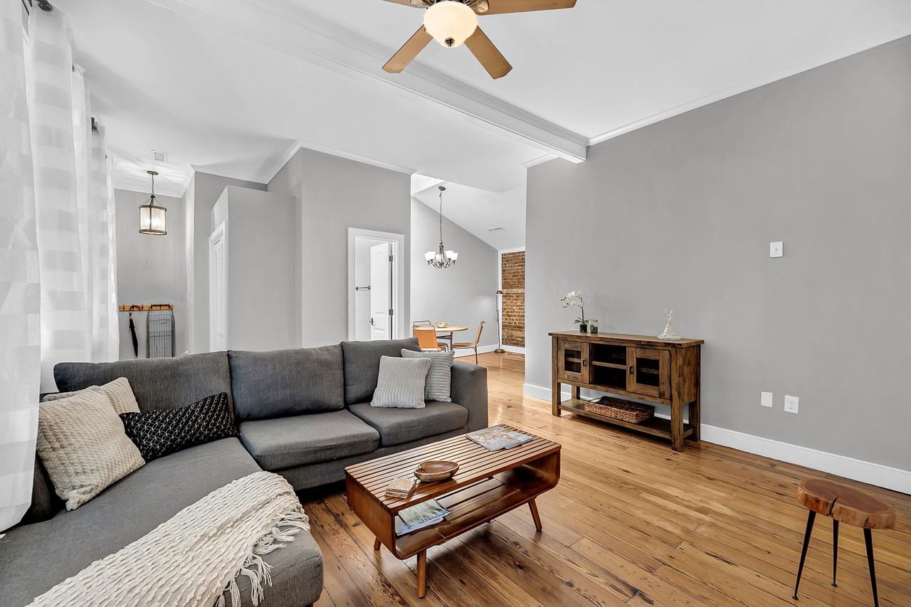 278 King St #1 - Photo 3 of 14