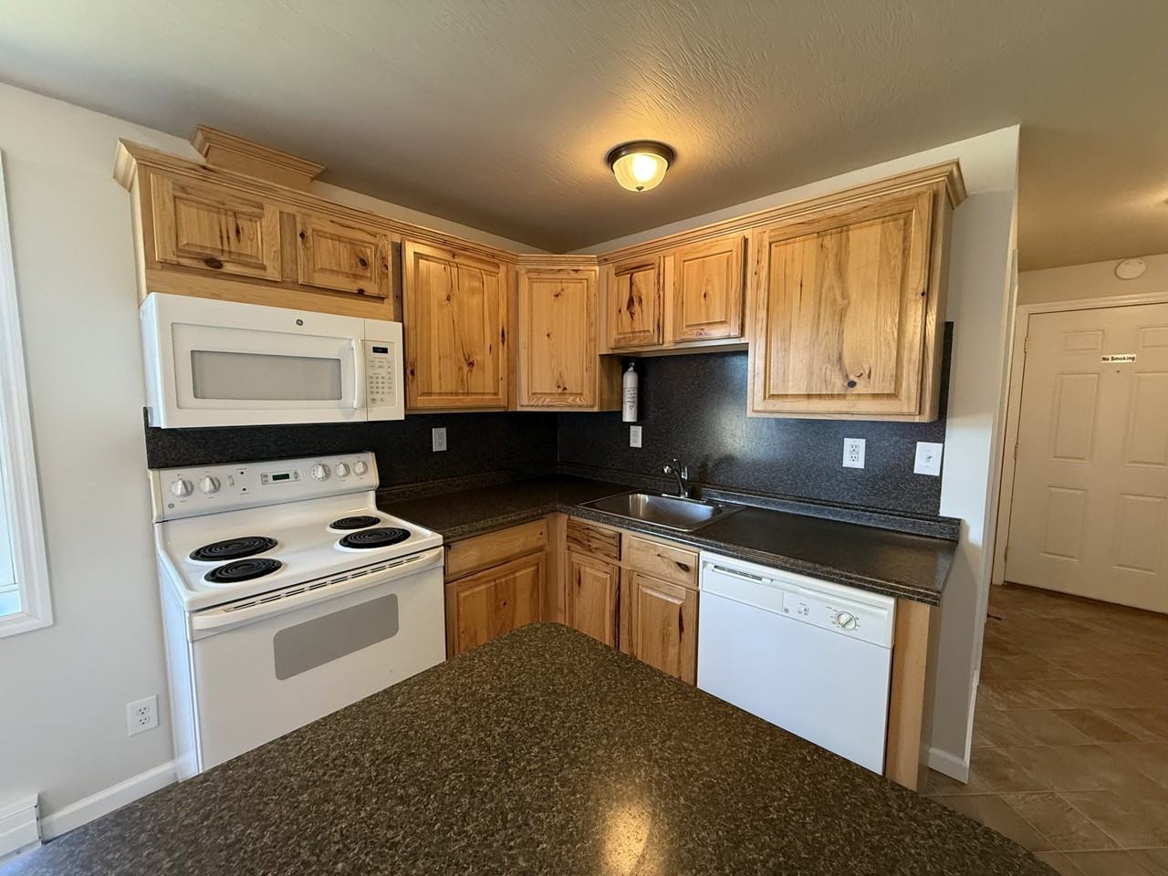 30 Country Aire Ln #4 - Photo 2 of 12