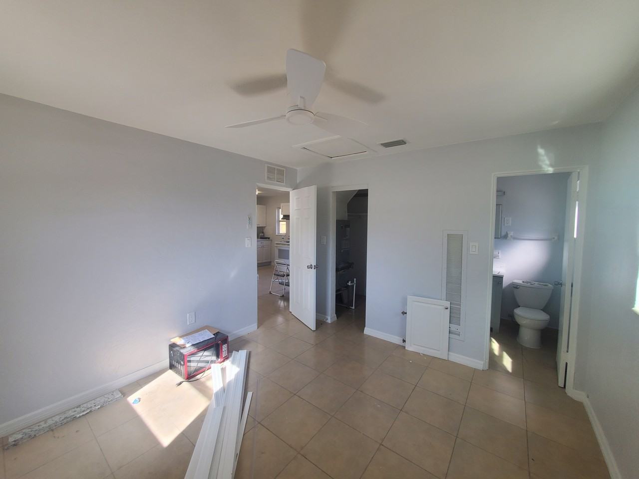 9319 91st Ter - Photo 5 of 6