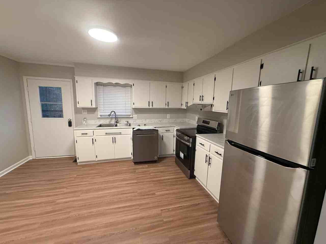 556 Milliken Rd - Photo 2 of 2