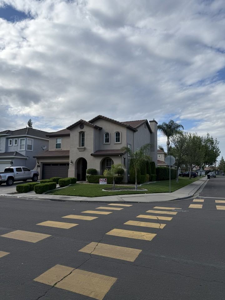 2301 Warm Springs Dr - Photo 4 of 5