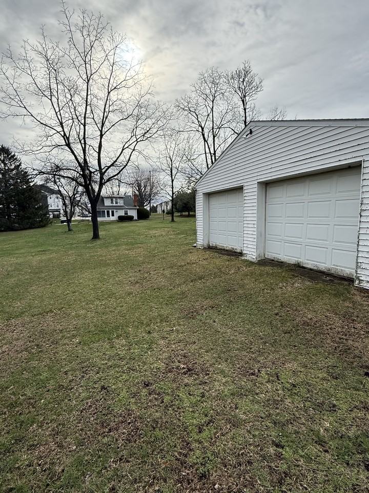 4324 Valley Rd - Photo 6 of 8