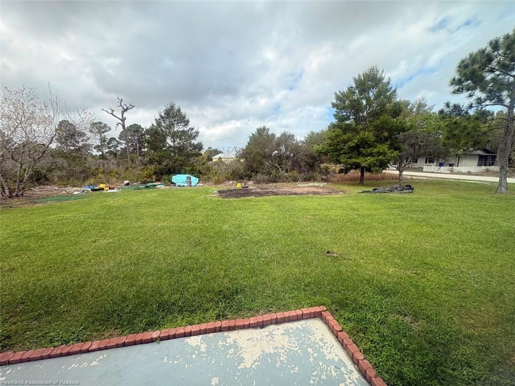 331 Homasassa Ave Ne - Photo 6 of 16